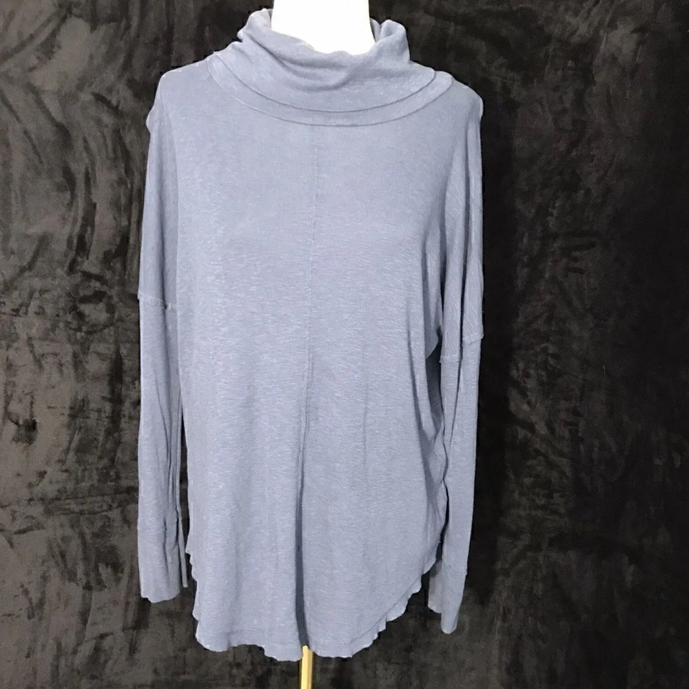 Paraphrase Blue Heathered Dolman Long Sleeve Top  - Size Medium - EUC